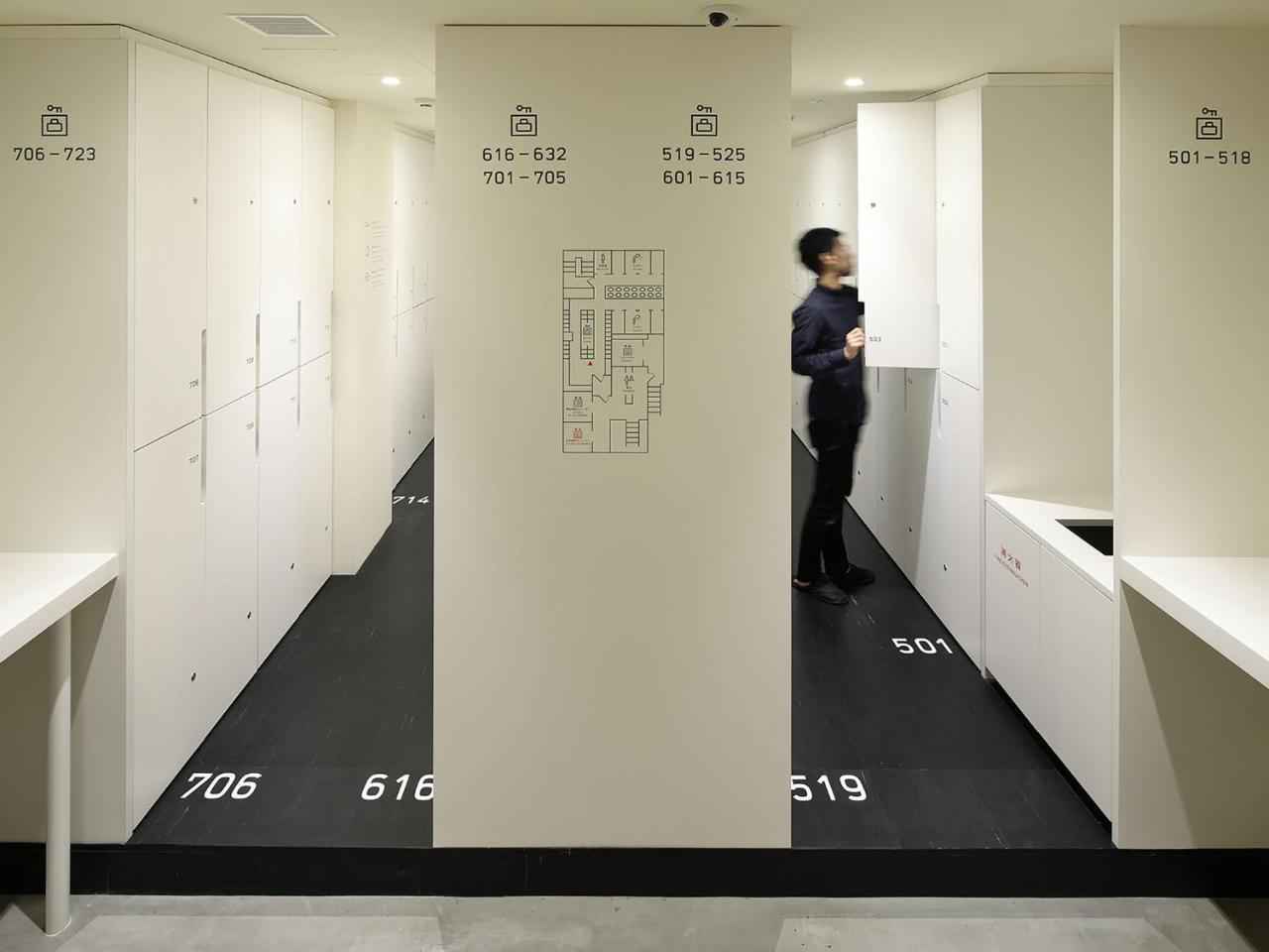 Capsule hotel Nine Asakusa 2*